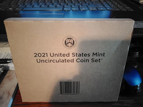 2021 US Mint Uncirculated 14 Coin Set Mint Set 21RJ Philadelphia & Denver SEALED Cover