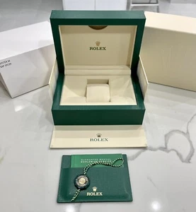 Authentic NEW STYLE ROLEX Watch Box Set + Card Holder Medium Size 39139 *NEW - Picture 1 of 10