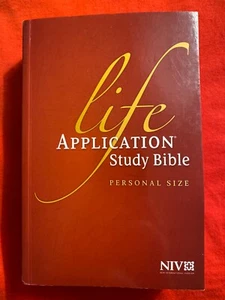 NEW • LIFE APPLICATION STUDY BIBLE PERSONAL SIZE • SOFTCOVER 2011 • 2368pg+MAPS - Picture 1 of 13