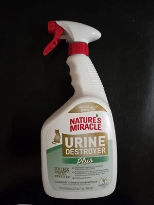 Nature’s Miracle Urine Destroyer Plus Cat 32 Ounces Enzymatic Formula Ready new - Image 1 of 4