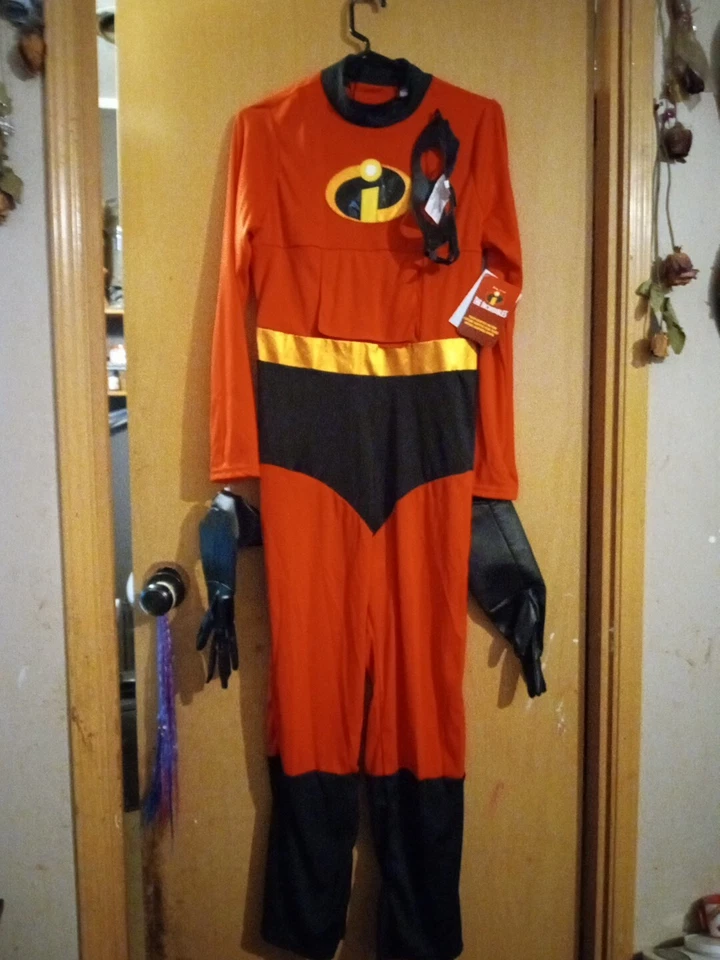 DISFRAZ ADAPTATIVO DISNEY STORE LOS INCREÍBLES JÓVENES 4 PIEZAS NUEVO CON ETIQUETAS PRECIO DE VENTA SUGERIDO POR EL FABRICANTE $50 ¡LEER!! Foto 1 de 4