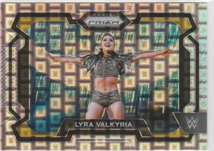 Tarjeta Premium #63 Panini Prizm WWE Lyra Valkyria Pandora 141/199 2024 - Imagen 1 de 1