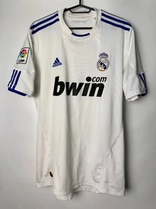CAMISETA DE FUTBOL LOCAL RONALDO REAL MADRID 2010 2011 TALLA L - Imagen 1 de 4