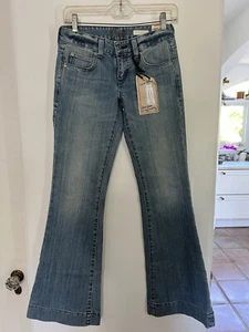 Women's Chip & Pepper Ocean Beach Flare Jeans, size 3, New Old Stock, Y2K style - Picture 1 of 8