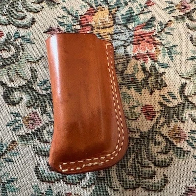 Bolsa de carregador única de couro DeSantis “G4” para S&W, BERETTA, SIG, BROWNING - Imagem 1 de 4