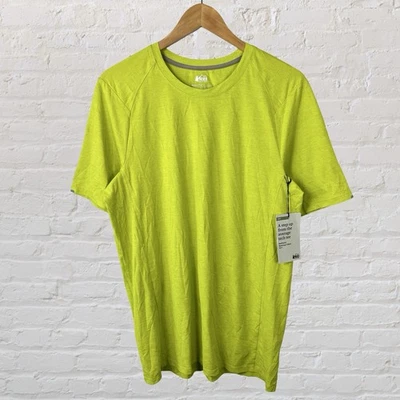 Camisa REI Swiftland Rendimiento para Correr Manga Corta Lima Para Hombre Mediana Alta Foto 1 de 4