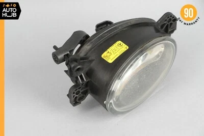 Faro antiniebla pasajero derecho mercedes x164 gl550 e350 sl600 amg 1698201656 fabricante de equipos originales Foto 1 de 4