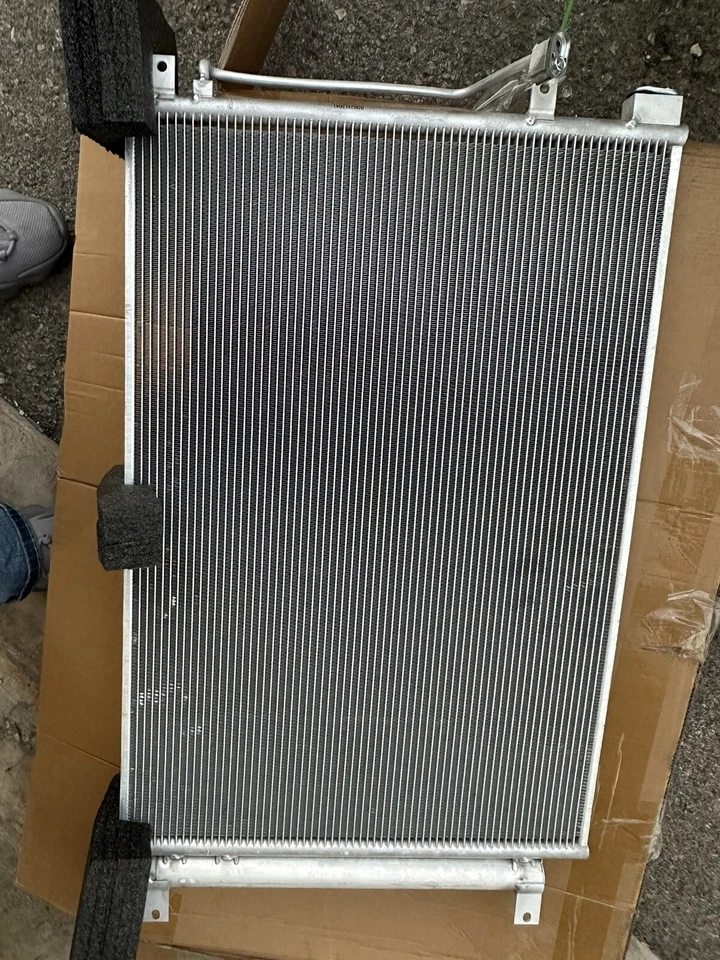 A-Premium Air Conditioning A/C Condenser Compatible with Subaru B9 Tribeca 2006- - Imagem 1 de 4