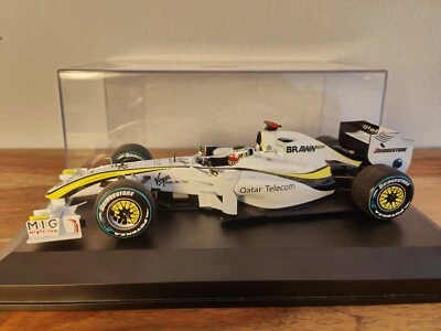 Brawn GP Mercedes BGP 001 Button Abu Dhabi GP F1 2009 Minichamps 1/18 - Immagine 1 di 3