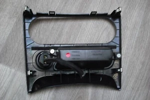 NISSAN QASHQAI J10 CENTRAL DASH POWER SOCKET PANEL TRIM - Picture 1 of 3