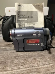 Sony Handycam CCD-TRV128 Hi-8 Analog Camcorder w/AC Adapter/Manual/And Carry Bag - Picture 1 of 9