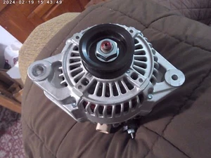Toyota alternator #27060-21131 - Picture 1 of 3