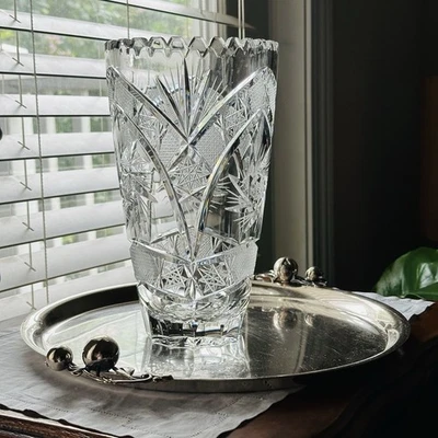 Beautiful Lead Crystal Vase. Large, Heavy, Elaborate Decorative Cut Design  12” - Image 1 of 4