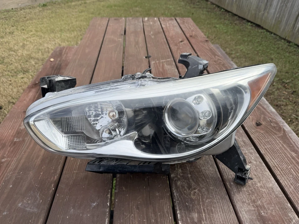 ¡Todas las pestañas! Infiniti QX60 JX35 2013 2014 2015 xenón faros HID lado izquierdo OEM Foto 1 de 4
