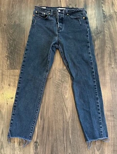 GUC Women's Levi's Wedgie Jeans Blue Crop Distressed Raw Hem Premium Denim, 29 - Picture 1 of 8