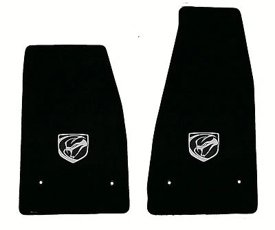 Alfombrillas LLOYD Velourtex con logotipos plateados de Stryker para Dodge Viper 2013 a 2017 Foto 1 de 4