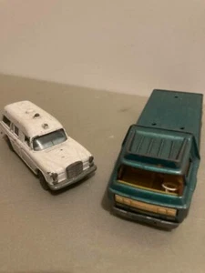 MATCHBOX MODELS AMBULANCE & RECOVERY VEHICLE - Picture 1 of 4