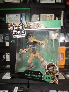 Alien Facehugger #3 Weta Workshop Mini Epics (Neu)  - Bild 1 von 10