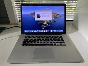 Apple MacBook Pro (Retina, 15-inch, Late 2013) Intel I7 - Picture 1 of 15