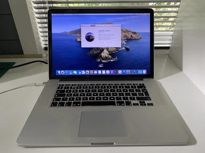 Apple MacBook Pro (Retina, 15-inch, Late 2013) Intel I7 - Image 1 of 4