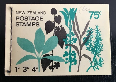 NZ 1971 75c Butterfly Definitives No Watermark Booklet mnh sgSB28 (NZPB227) - Image 1 of 2