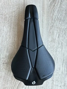 Prologo Scratch M5 Tirox Saddle - Black - Picture 1 of 3