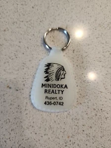 Vintage Minidoka Realty Keychain Key Fob Rupert Idaho Chief Indian Head Key Ring - Picture 1 of 3