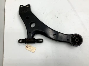2003 Toyota Camry Passenger Right Lower Control Arm Front 98K - Picture 1 of 5