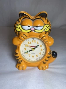 Orologio Vintage Garfeild 1978 COSÌ COM'È NON FUNZIONANTE! Raro Quarzo Nelsonic Alto 6,5" - Foto 1 di 14