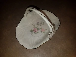 Remembrance by Mikasa - Korb Ivory Bone China - B2120 - Auslaufmuster - Bild 1 von 9