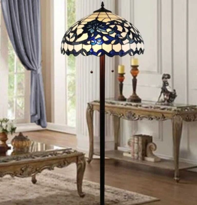 Lámpara de pie victoriana estilo Tiffany vitral diseño floral azul y blanco Foto 1 de 4