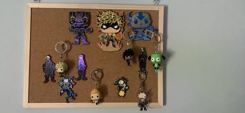 GDMINLO Cork Board Bulletin Board, 15.7"X 12" pin Boards for Walls, Oak Wood - Image 1 of 4