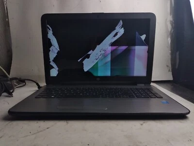 Portátil HP 15-ay065nr con i3-5005U@2,00 GHz, 6 GB de RAM, 15,6" para piezas #2276 Foto 1 de 4