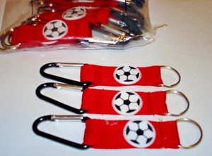 METALLIC CLIP SOCCER BALLS KEY CHAINS LOT OF 12 CARNIVAL  PARTY TOY FAVORS Llave - Picture 1 of 3