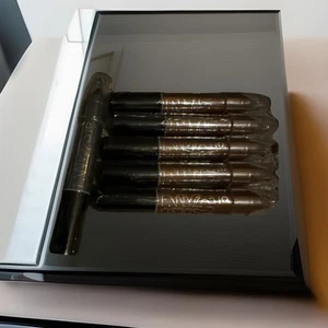 N.y.c. 24 hr waterproof eye shadow, wall street bronze lot of 5 + 1 empire state - Picture 1 of 3