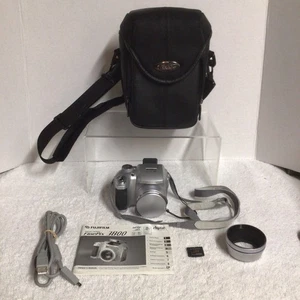 Fotocamera digitale vintage Fujifilm FinePix 3800 manuale funzionante, scheda, anello adattatore e custodia - Foto 1 di 10