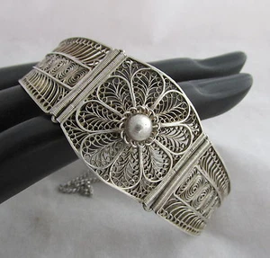 Old Sterling Silver Filigree Link Wide Bracelet Center Flower Intricate Swirls - Picture 1 of 6