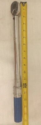 Kobalt 337333 3/8" Drive Click Torque Wrench 20-100 Ft Lbs - Image 1 of 4