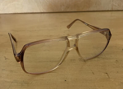 Marco de anteojos recetados Geoffrey Beene Foto 1 de 4