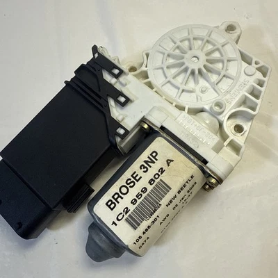 2003-2010 VW Volkswagen Beetle RH Front Window Motor Actuator Regulator OEM - Image 1 of 4
