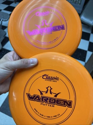 Twin Matching Dynamic Discs Classic Blend Warden 173g - Image 1 of 4