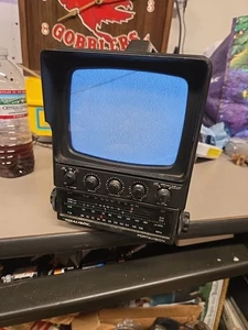 Realistic Portavision 16-100B TV Radio 1982 funktionstüchtig mit Netzkabel - Bild 1 von 9