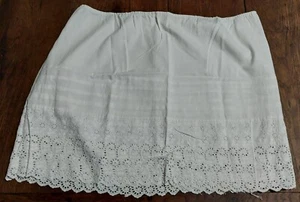 Jupon ancien coton et dentelle milieu XXème - Foto 1 di 4