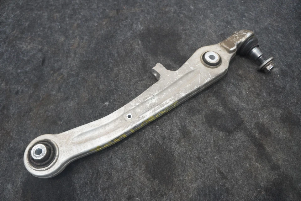 Front Suspension Lower Track Control Arm 3W0407151E Bentley Continental GTC 2016 - Image 1 of 3