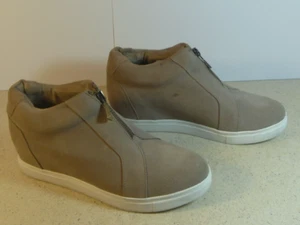 Blondo Bootie Sneakers Womens Size 6.5M Tan Suede Glenda Waterproof - Picture 1 of 7
