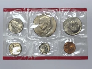1978 Denver Set of Mint Coins Ike Dollar Included Not touched in 50 yearsB - Picture 1 of 4