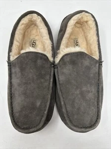 Ugg 5775 Ascot Suede Sheepskin Moccasin Slippers Shoe Men US 9 - Picture 1 of 9
