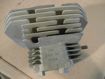 De colección 1971 Arctic Cat EXT 290 cilindro Kawasaki F/A mag lado derecho 3000-334 Foto 1 de 4