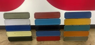 1967-72 71 CHEVY GMC TRUCK SUBURBAN BLAZER ASHTRAY CST C10 C20 K10 K20 1972 - Image 1 of 4