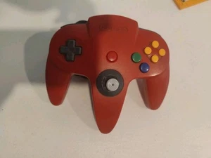 N64 Controller, red - Picture 1 of 2